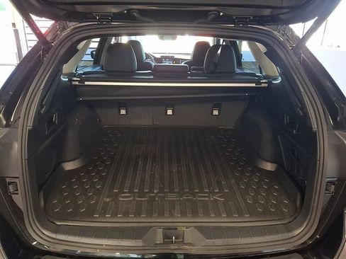 Certified 2025 Subaru Outback Limited AWD/4WD image 30