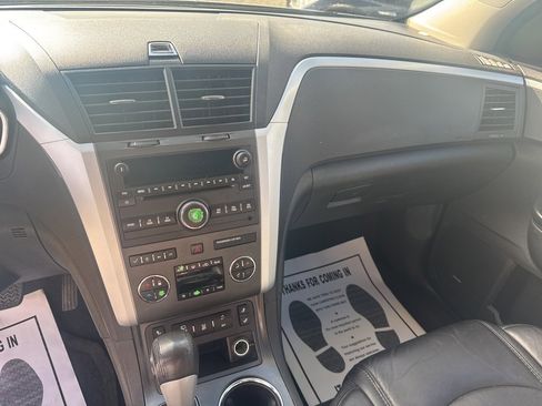 Used 2012 Chevrolet Traverse LT image 29
