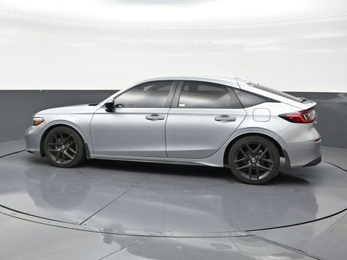 Used 2025 Honda Civic Sport image 2