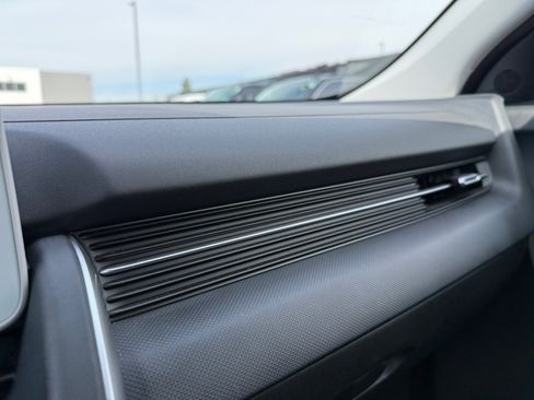 Used 2024 Hyundai Ioniq 5 SEL image 22