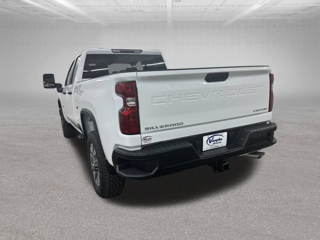 New 2026 Chevrolet Silverado 2500 Custom w/ Custom Value Package AWD/4WD image 9