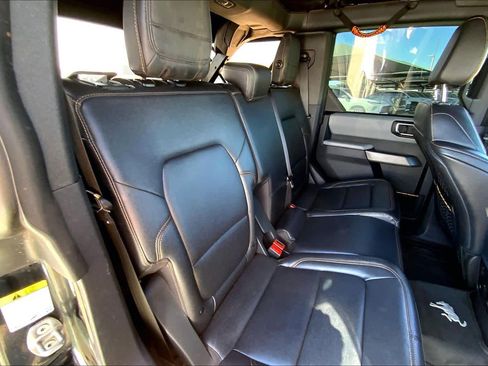 Used 2022 Ford Bronco Badlands AWD/4WD image 18