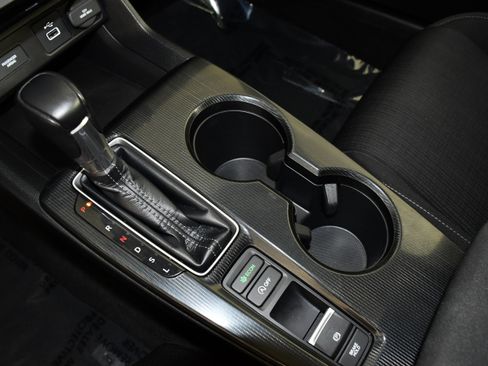 Certified 2023 Honda Civic EX image 21
