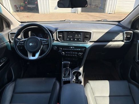 Used 2020 Kia Sportage EX AWD/4WD image 18