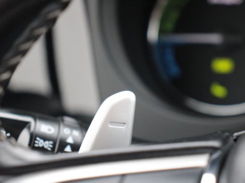 Used 2019 Mitsubishi Outlander SEL image 28