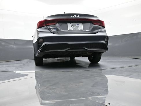 Certified 2024 Kia Forte LXS FWD image 29