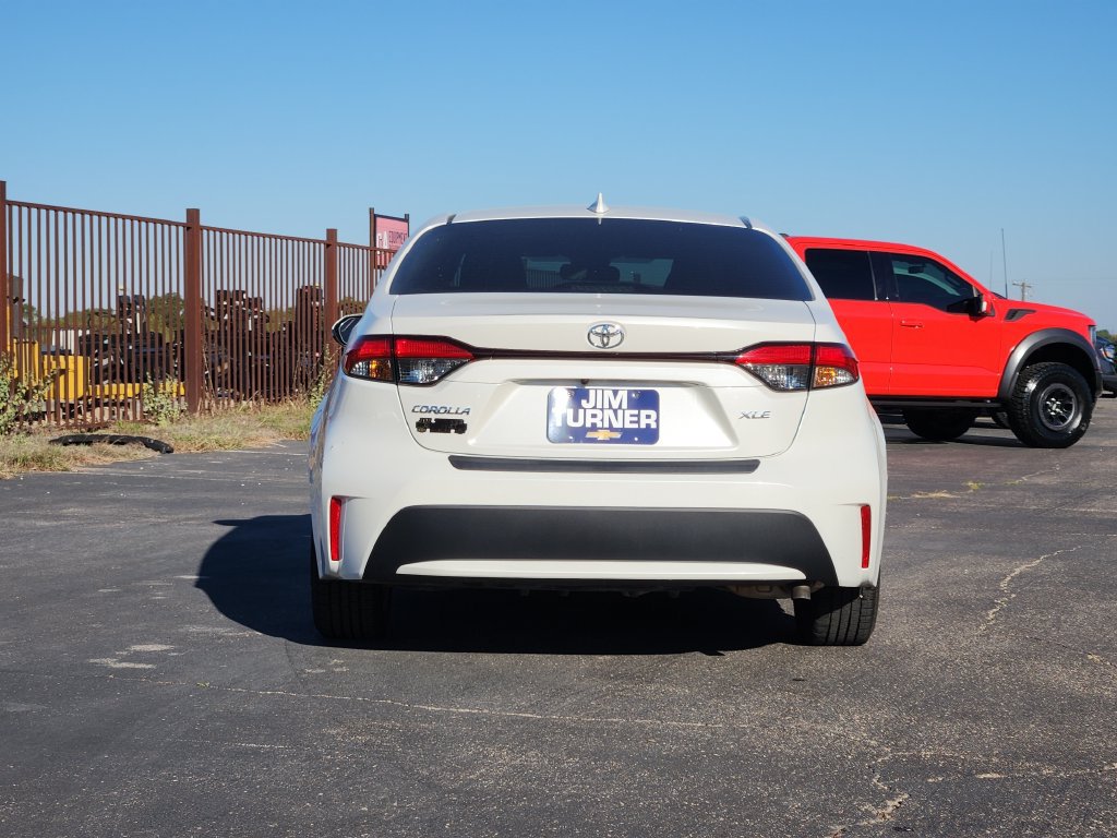 Used 2020 Toyota Corolla XLE w/ Carpet Mat Package (TMS) FWD image 6
