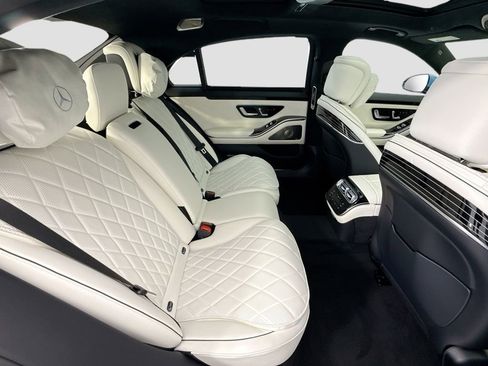 New 2026 Mercedes-Benz S 580 4MATIC Sedan image 21