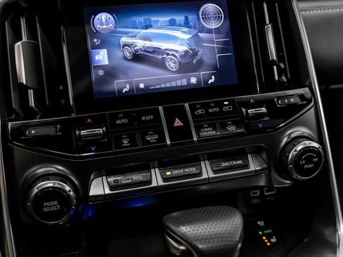 Used 2024 Lexus LX 600 F Sport image 26