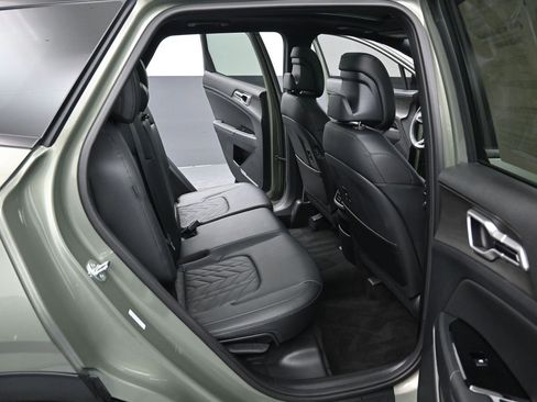 Used 2025 Kia Sportage X-Line w/ Premium Package image 34