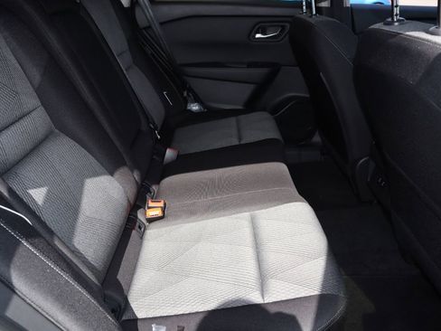 Certified 2025 Nissan Rogue SV AWD/4WD image 26