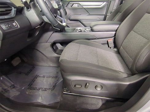 Certified 2025 GMC Acadia Elevation image 19