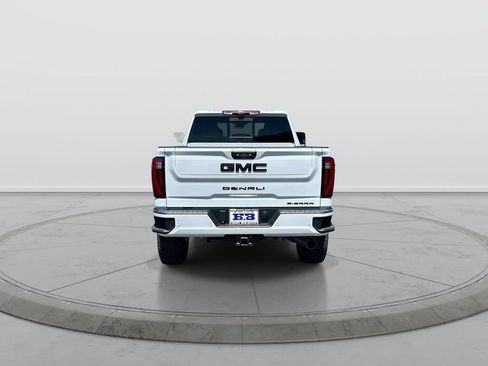 New 2026 GMC Sierra 2500 Denali w/ Technology Package AWD/4WD image 7