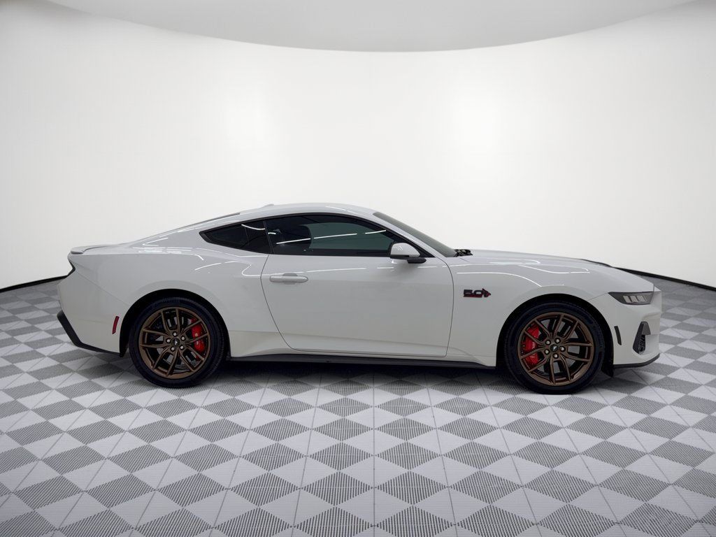 Used 2024 Ford Mustang GT Premium RWD image 8