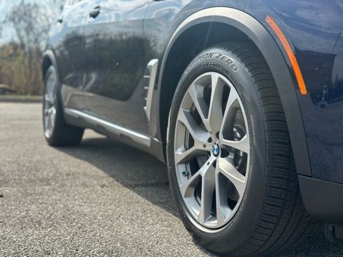 New 2026 BMW X5 xDrive50e w/ Executive Package AWD/4WD image 9