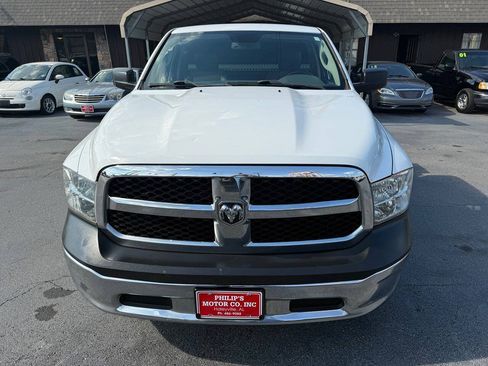 Used 2018 RAM 1500 Express RWD image 8