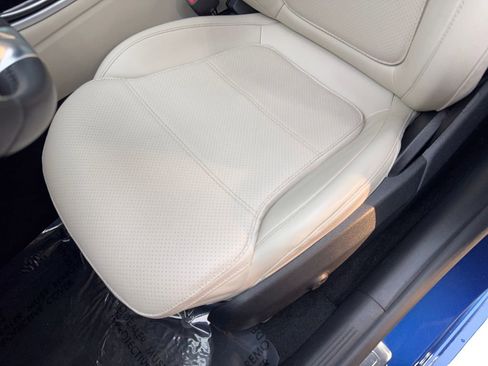 Used 2023 Mercedes-Benz C 300 4MATIC Sedan image 28