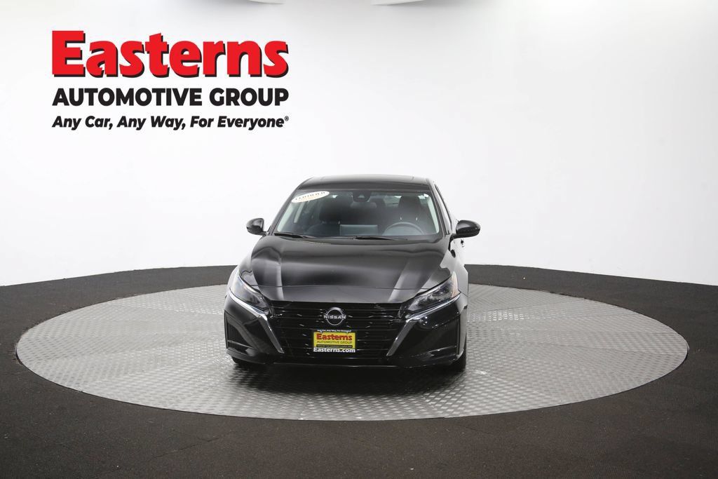 Used 2024 Nissan Altima 2.5 SV w/ SV Premium Package FWD image 54