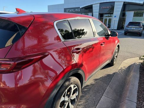 Used 2022 Kia Sportage LX FWD image 4