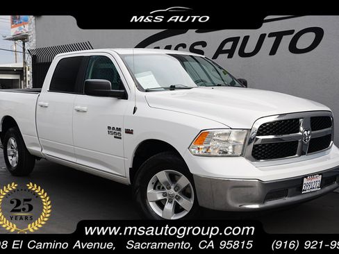 Used 2020 RAM 1500 Classic SLT image 1