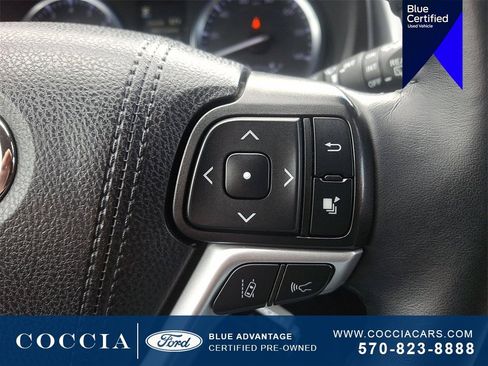 Used 2019 Toyota Highlander Limited image 23