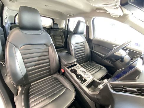 Used 2024 Ford Edge SEL image 26