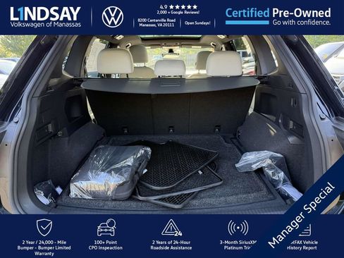 Used 2022 Volkswagen Tiguan SE R-Line image 12