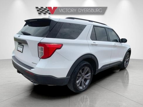 Used 2022 Ford Explorer XLT w/ Equipment Group 202A AWD/4WD image 4