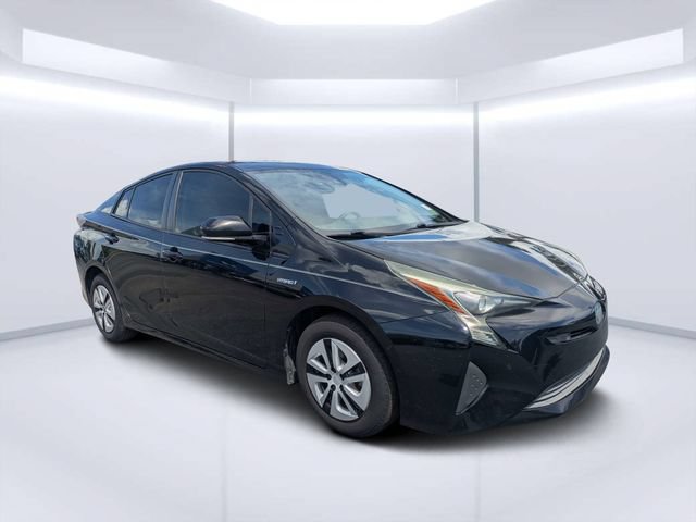 Used 2018 Toyota Prius Three w/ Advanced Technology Package FWD image 1