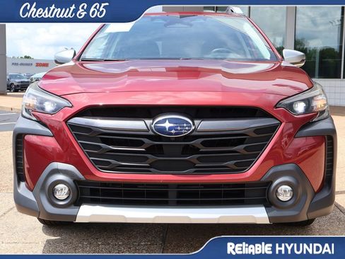 Used 2023 Subaru Outback Touring XT AWD/4WD image 8