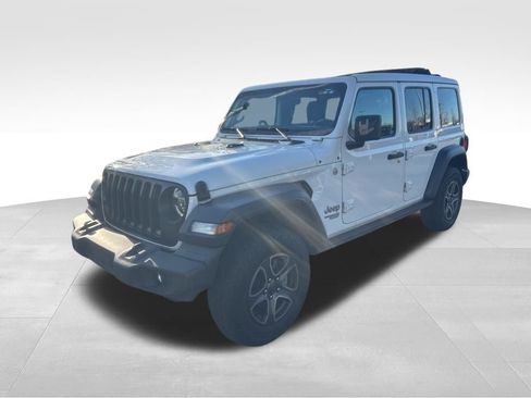 Used 2020 Jeep Wrangler Unlimited Sport S w/ Sun And Sound Package image 5