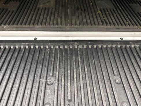 Used 2017 Ford F150 XLT w/ XTR Package image 24