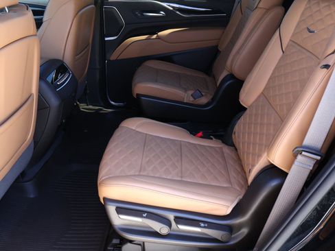 Used 2023 Cadillac Escalade Sport w/ Touring Package image 28