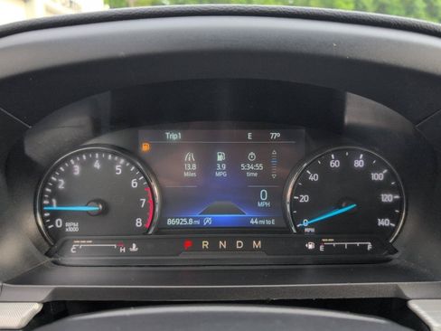 Used 2020 Ford Explorer XLT w/ Equipment Group 202A AWD/4WD image 18