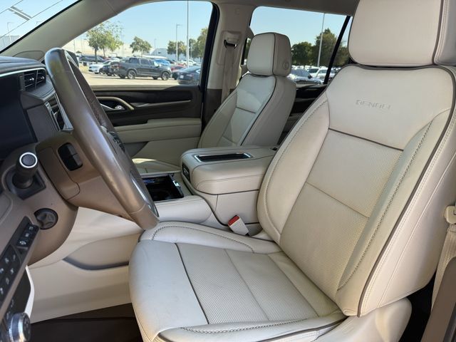 Used 2022 GMC Yukon XL Denali AWD/4WD image 23