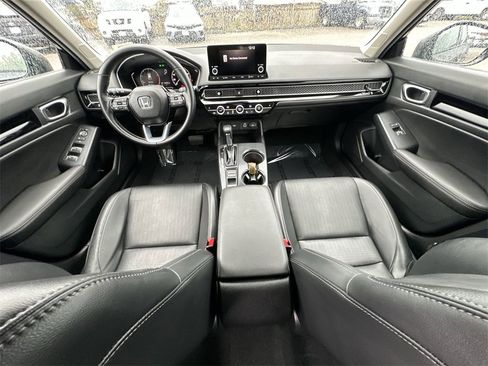 Used 2024 Honda Civic EX-L image 29