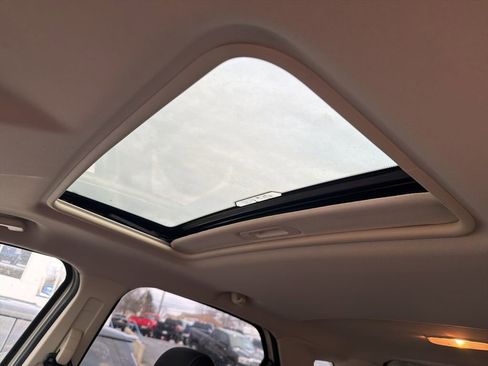 Used 2019 Ford EcoSport SE image 12