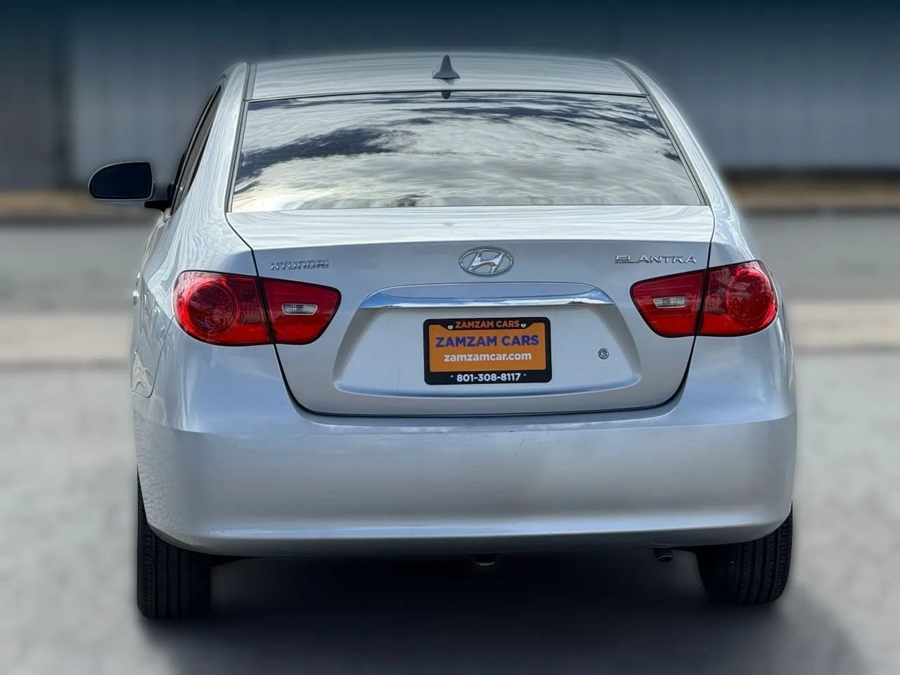 Used 2010 Hyundai Elantra GLS FWD image 7