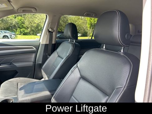 Used 2021 Volkswagen Atlas SE image 15