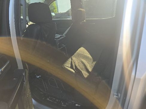 Used 2019 Chevrolet Silverado 1500 LTZ w/ LTZ Premium Package AWD/4WD image 14