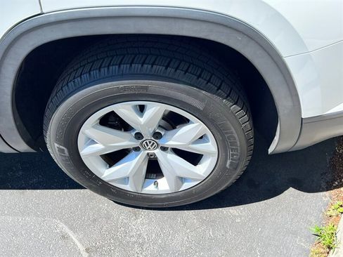 Used 2018 Volkswagen Atlas SE AWD/4WD image 12