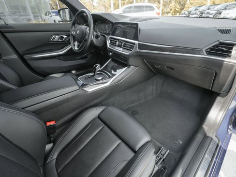 Used 2022 BMW 330i Sedan w/ Premium Package image 41