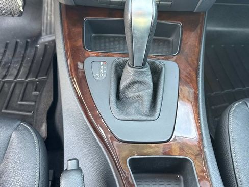 Used 2011 BMW 335i xDrive 335i xDrive image 23