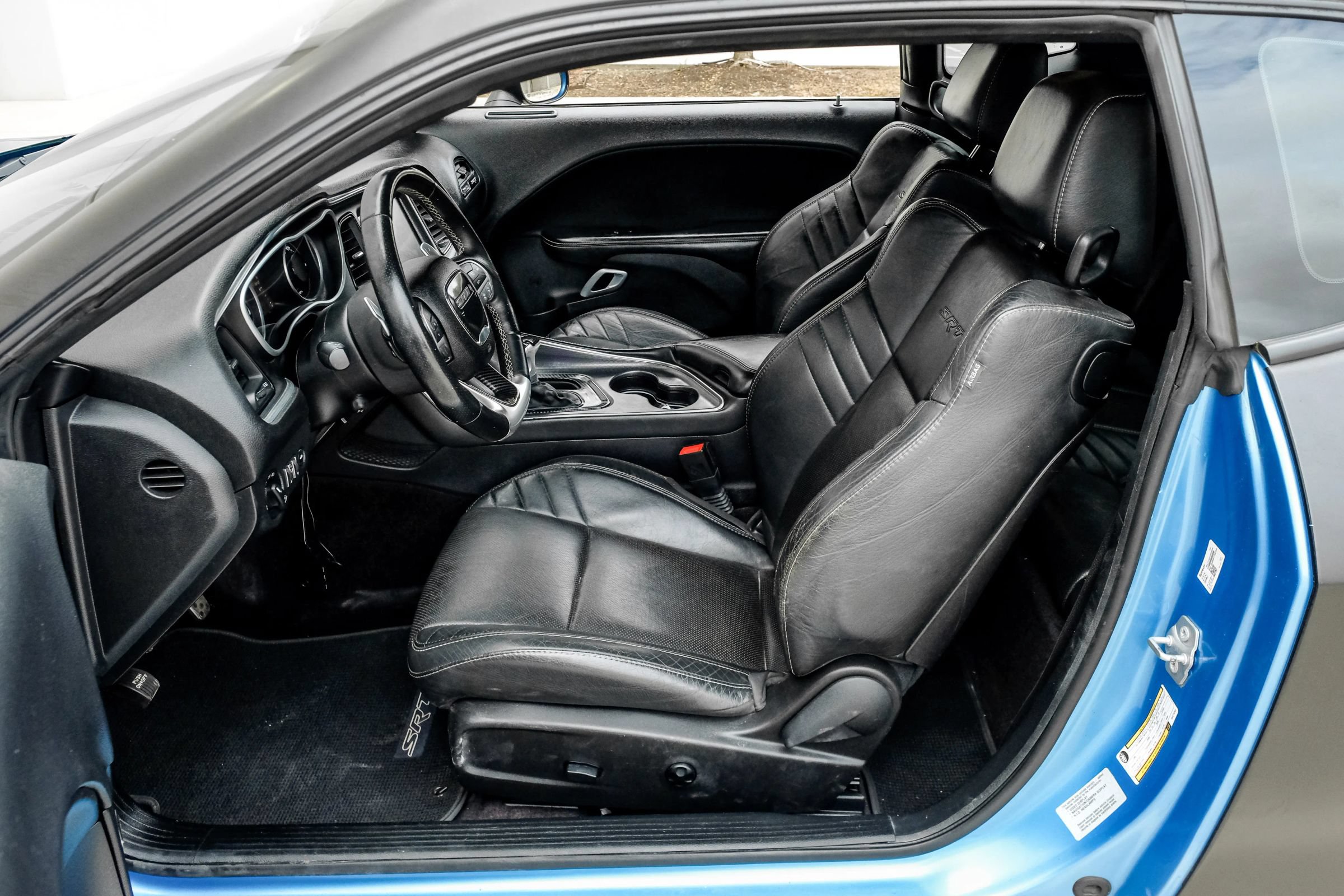 Used 2016 Dodge Challenger SRT w/ Technology Group RWD image 3