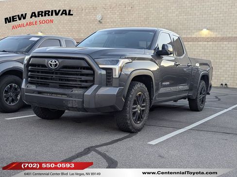 Used 2023 Toyota Tundra SR5 w/ Advanced Technology Package AWD/4WD image 1