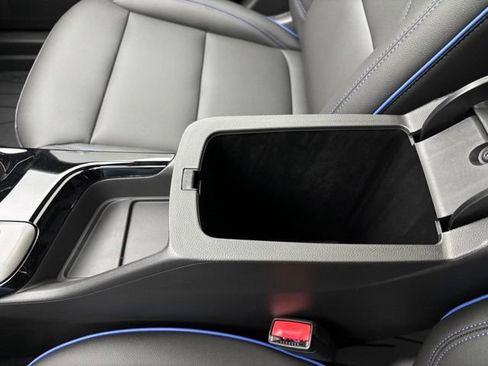 New 2026 Buick Envista Sport Touring w/ Convenience I Package FWD image 31