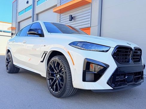 Used 2026 BMW X6 M Competition w/ Executive Package AWD/4WD image 5
