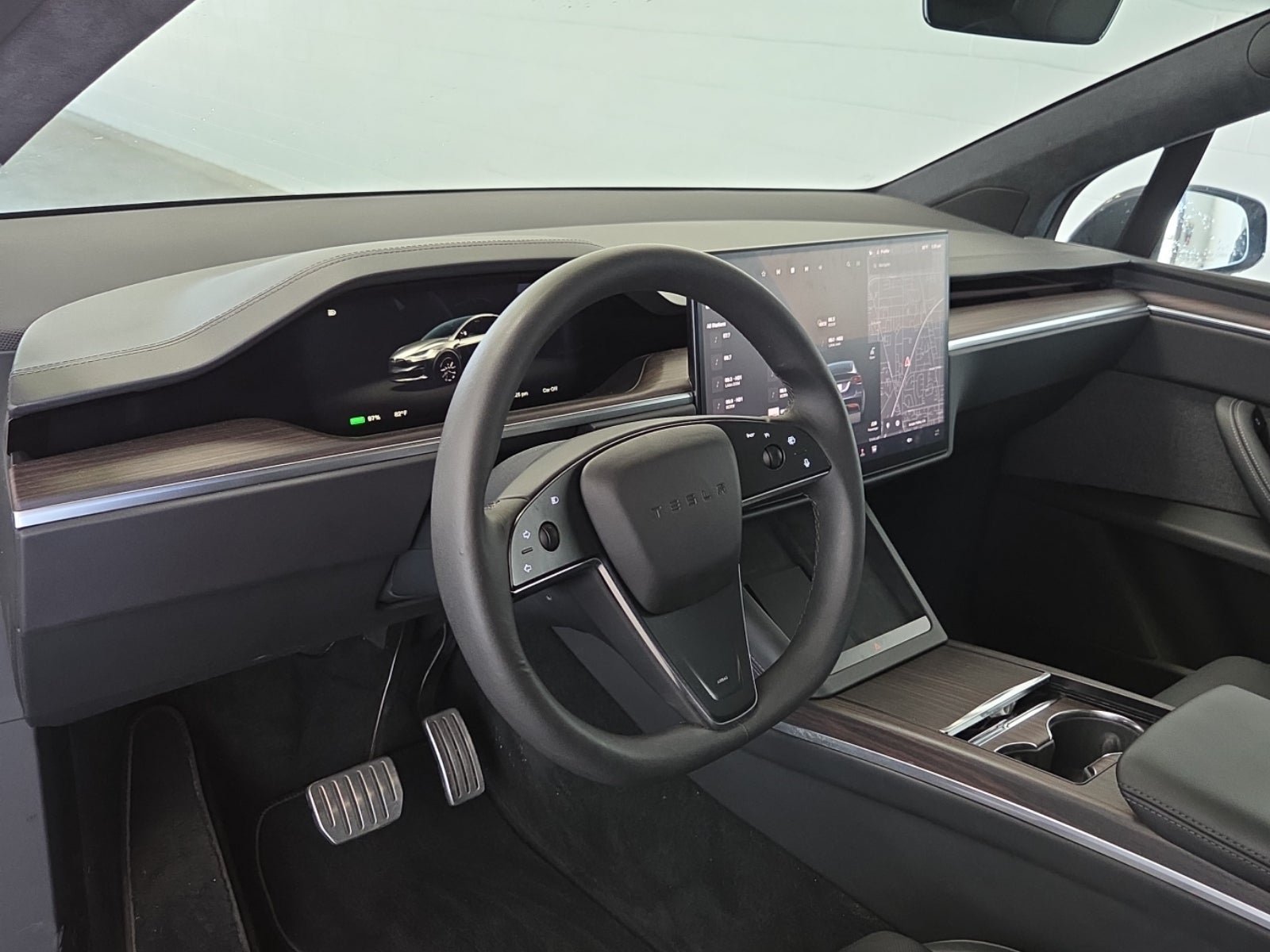 Used 2024 Tesla Model X AWD/4WD image 5