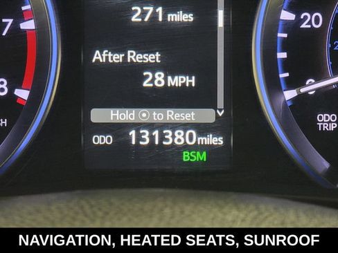 Used 2019 Toyota Highlander XLE AWD/4WD image 30