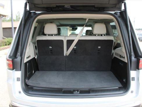 Certified 2023 Jeep Wagoneer Series II w/ Convenience Group I image 19